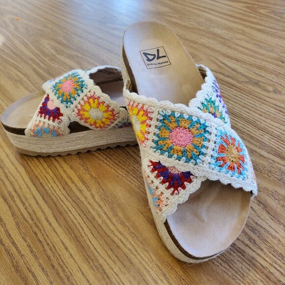 Dirty Laundry Colorful Crochet Espadrille Platform Sandals Size 9.5 Bohemian - Picture 5 of 9